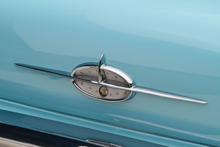  Oldsmobile Golden Rocket 88 J-2 Convertible 1957 года  (фото 15 из 21)